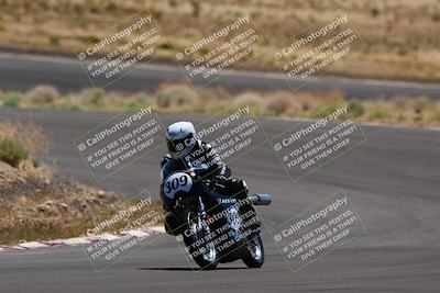 media/Apr-19-2025-AHRMA (Sat) [[3d98ca3309]]/Race/Group 3/turn 4/